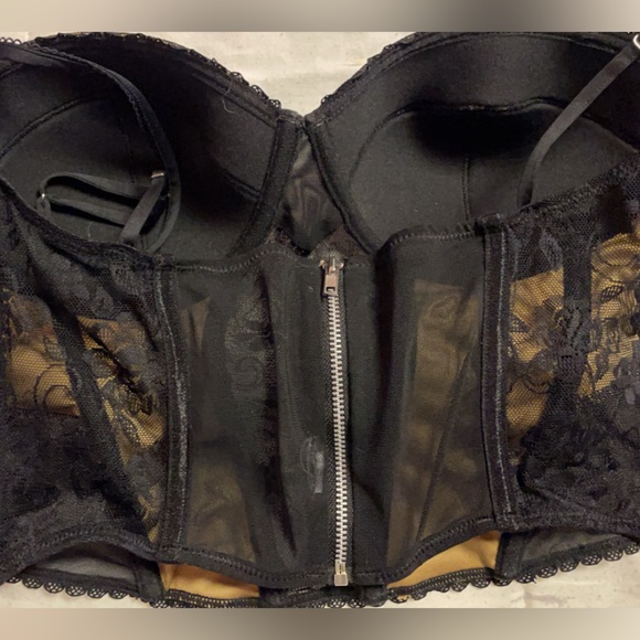 Corset top - Picture 2 of 2